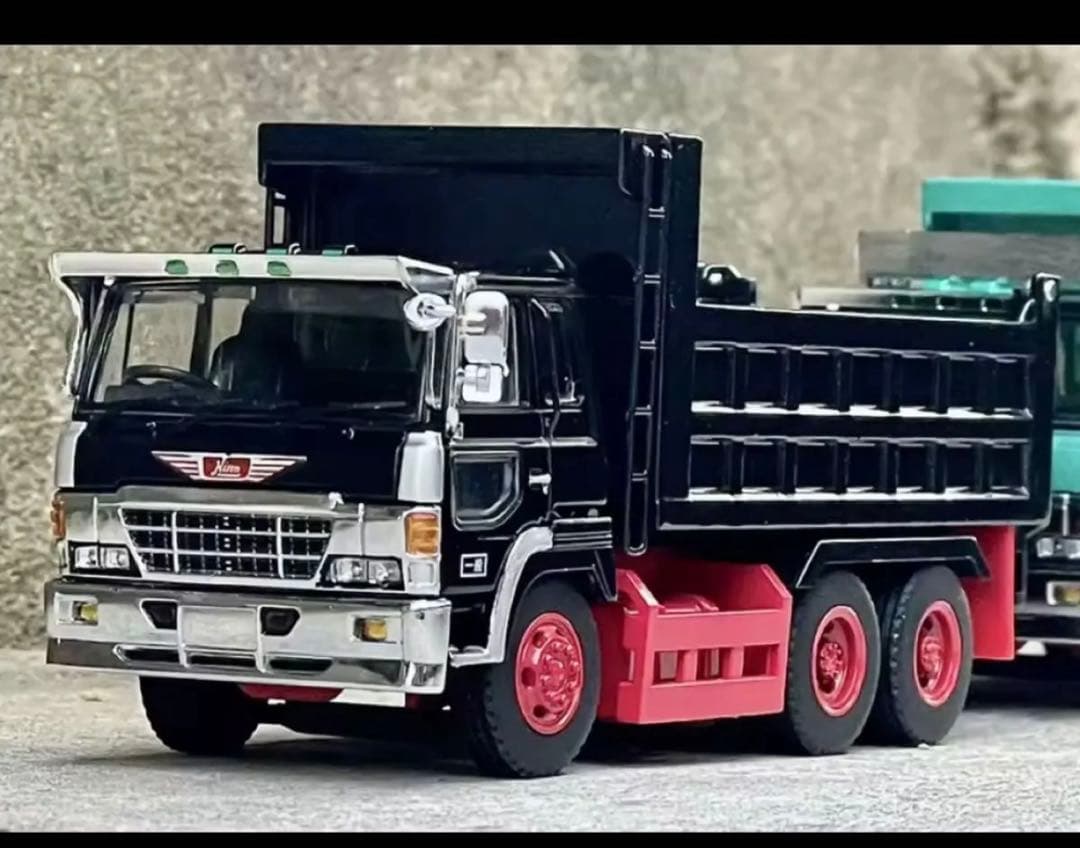 Hino ダンプトラック 1/64 スケール モデル