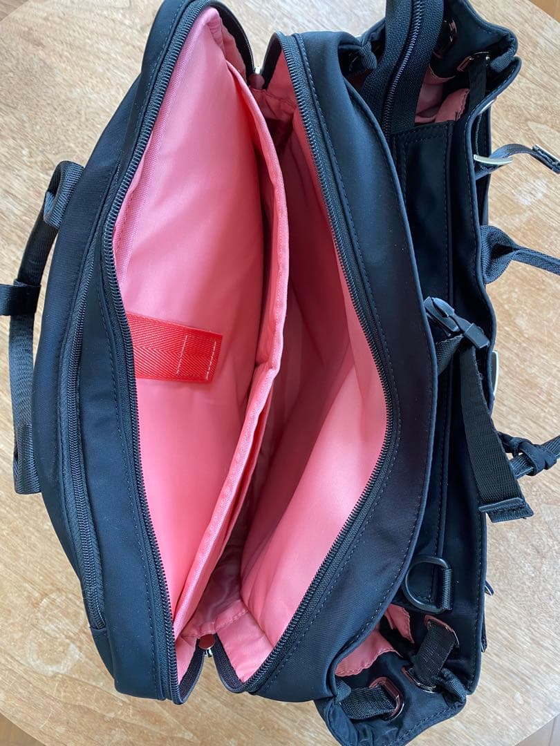 セレンエテールブラック ビジネスバッグ