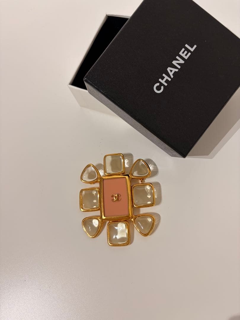 Chanel シャネル 96Pピンク クリア ゴールド ヴィンテージ ブローチ