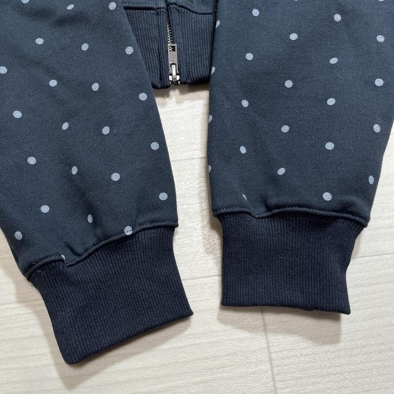 9090/ナインティナインティ/エンジェルドットジップフーディ/刺繍×プリント