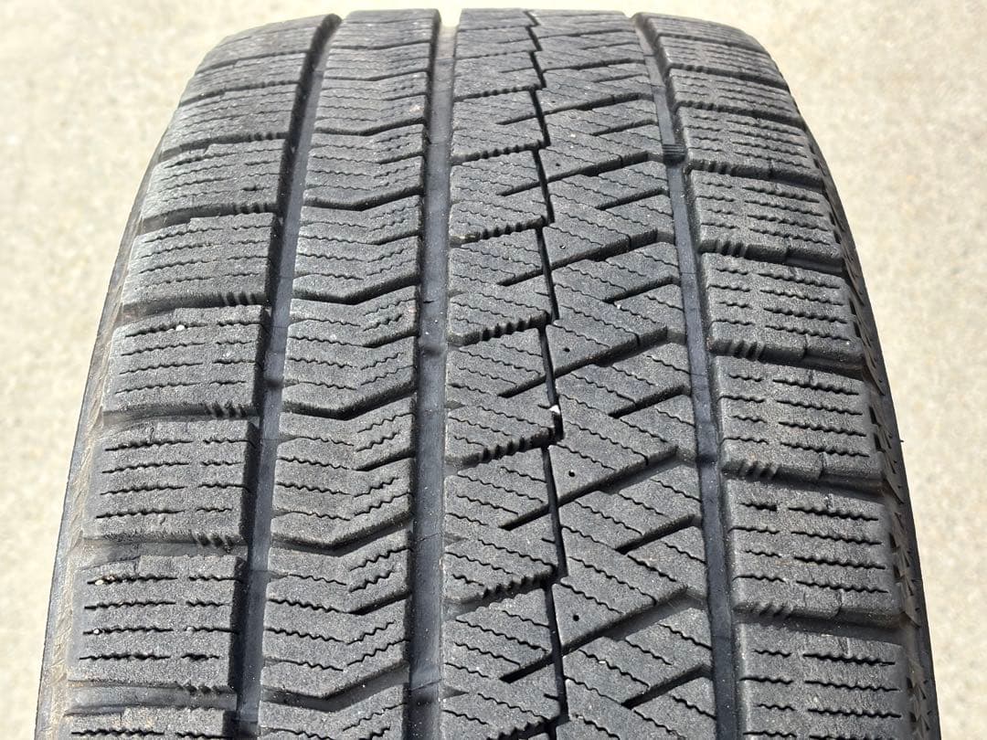 日産キックスeパワー 純正ホイール 205/55R17 スタッドレス 4本セット