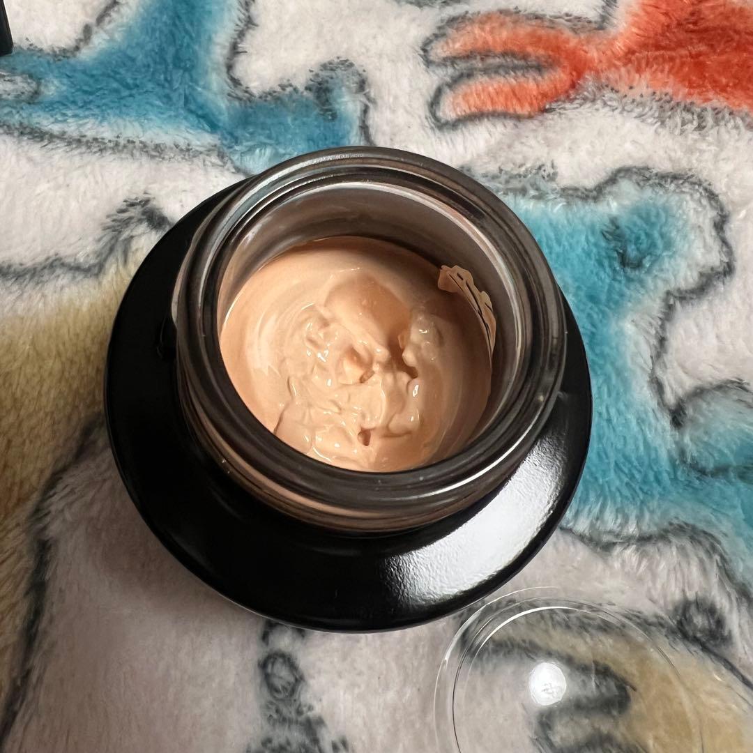 カネボウライブリースキンウェアII 325 ivory アイボリー