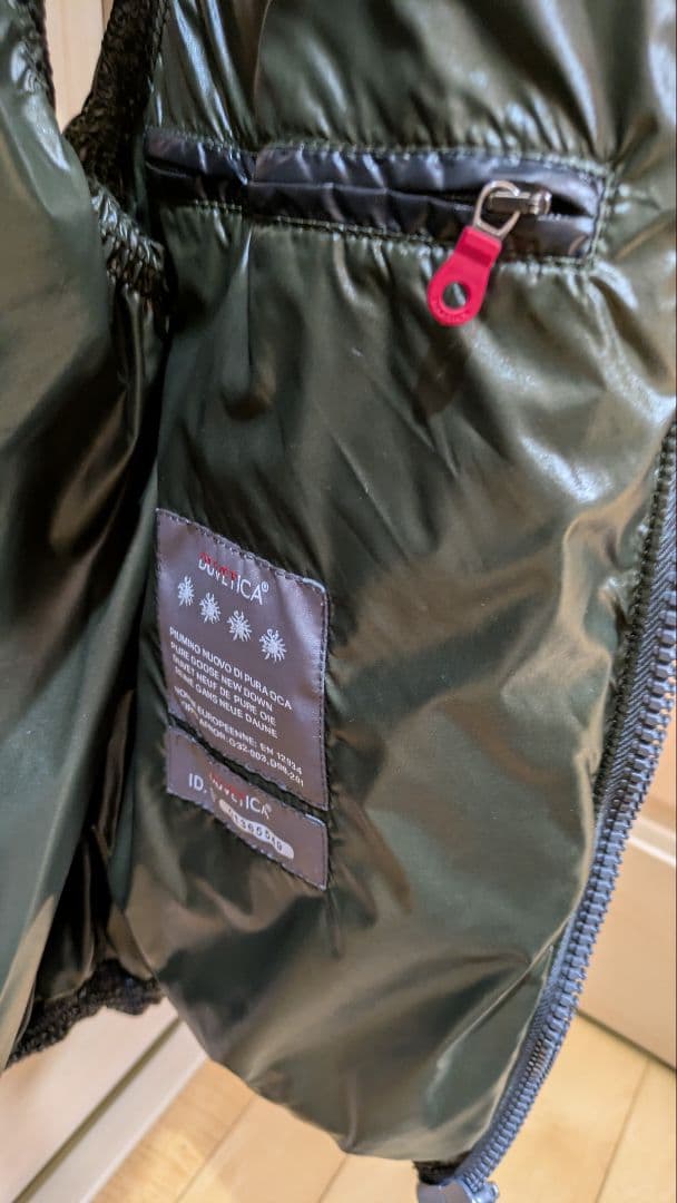 デュベチカ48 Lサイズ　ブラックダウンベスト