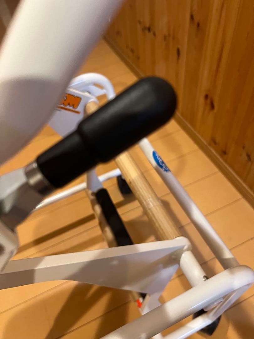 歩く事をあきらめない歩行器 たぁ〜くん 津島鉄工所