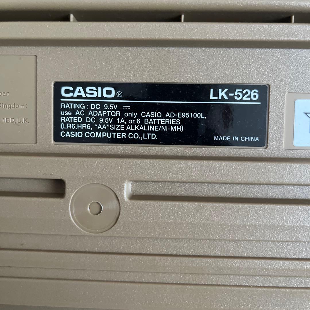 カシオ電子ピアノ　LK-526