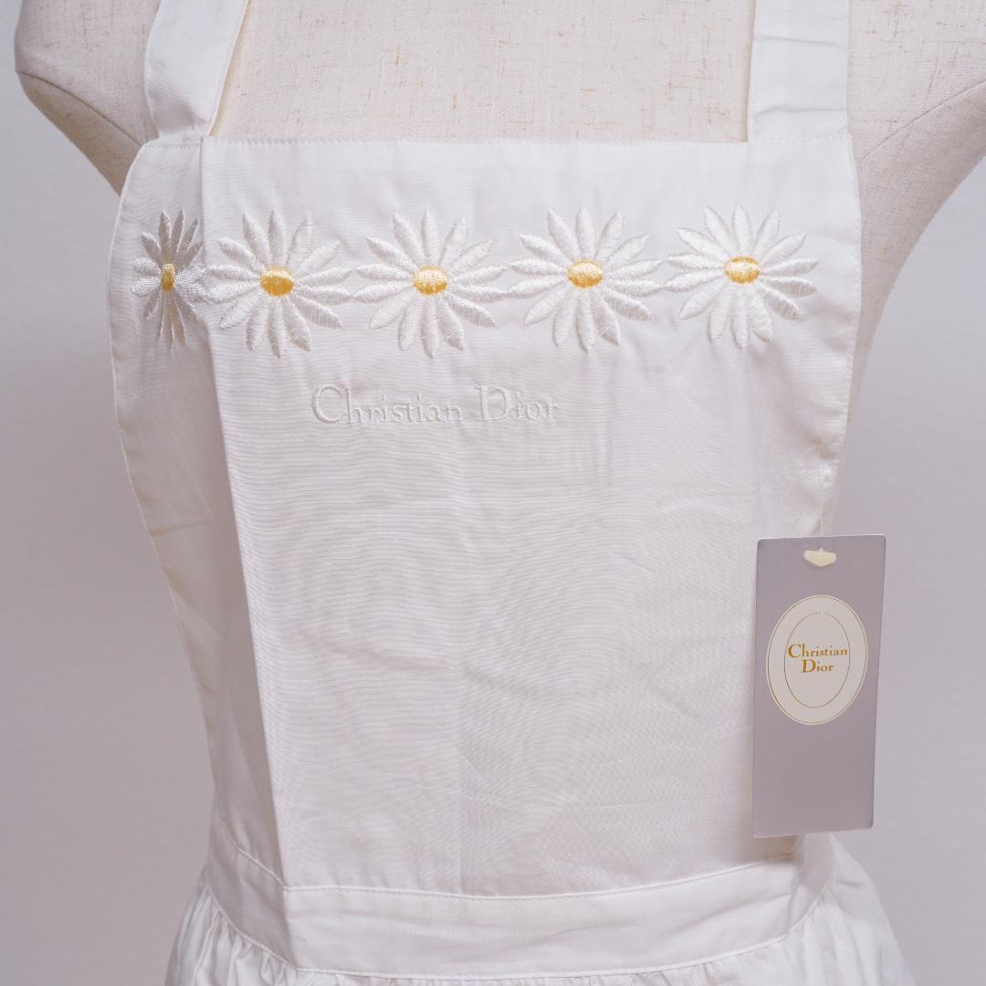 Christian Diorデイジー刺繍エプロンタグ付き新品ホワイトA-8.58