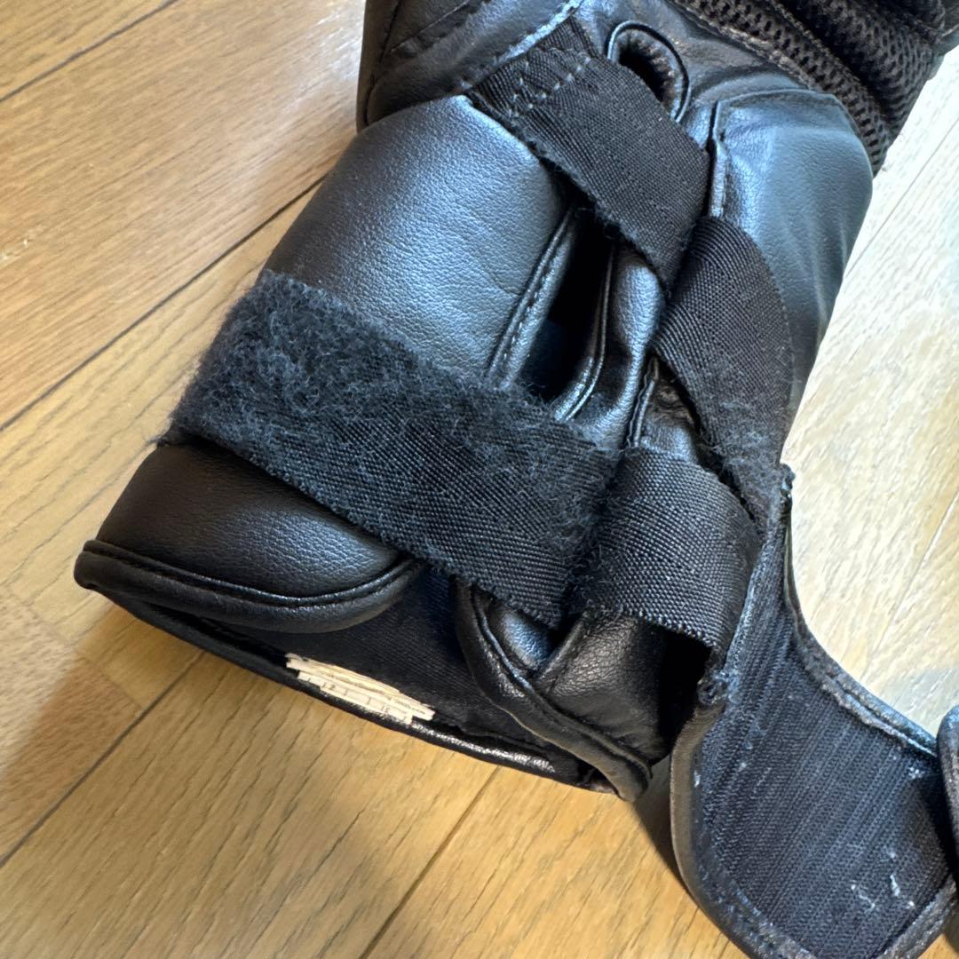 RIVAL(ライバル) RS11V スパーリンググローブ 16oz 黒