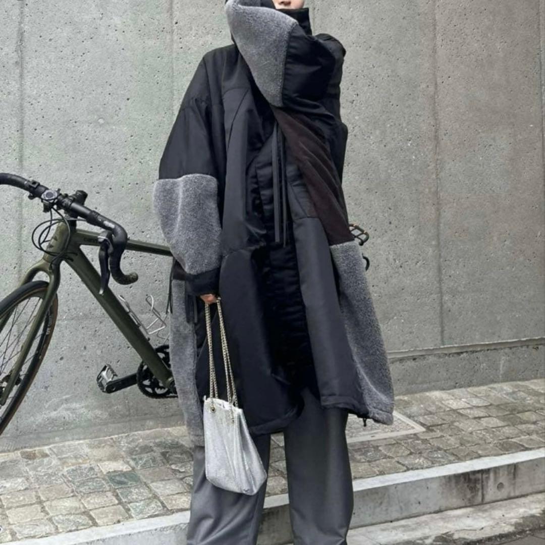 エシンタ　コート