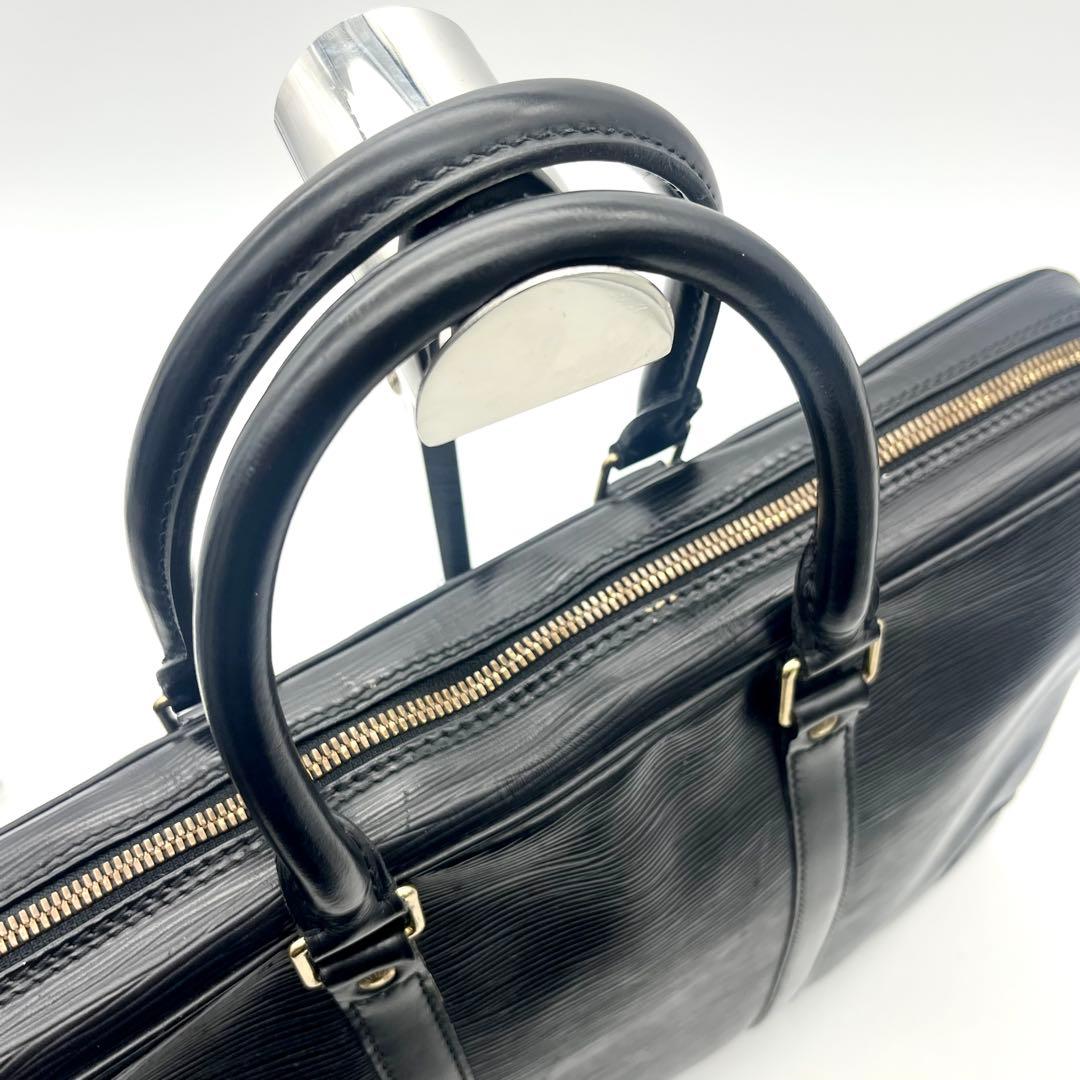 ルイヴィトン エピ ポルトドキュマンヴォワヤージュ ビジネスバッグ 正規品 本物