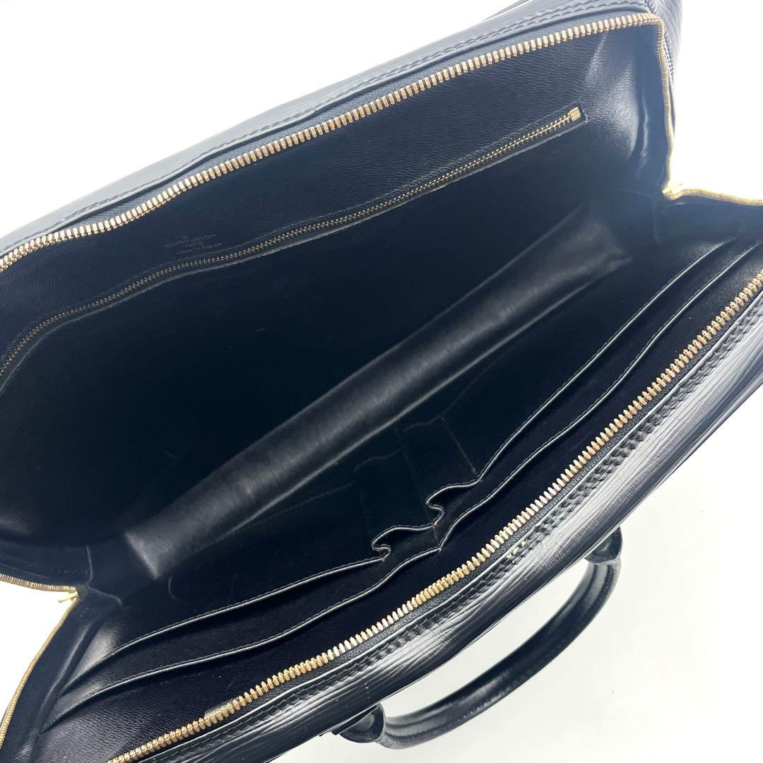 ルイヴィトン エピ ポルトドキュマンヴォワヤージュ ビジネスバッグ 正規品 本物