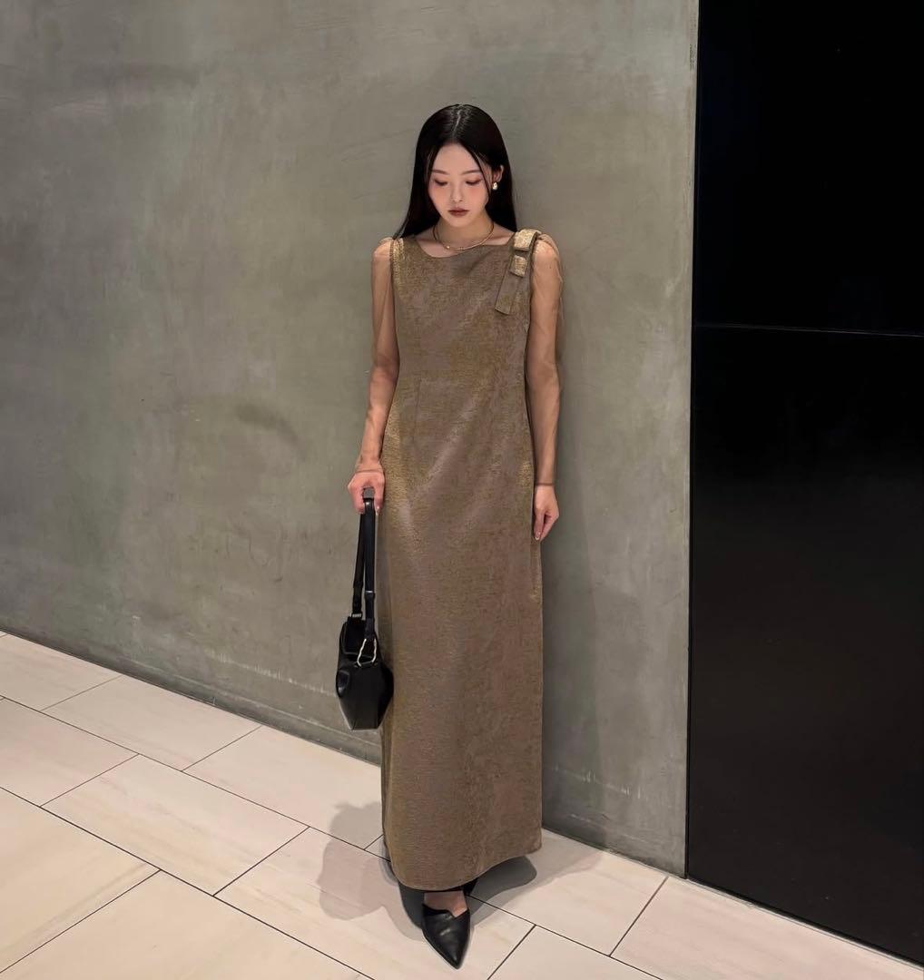 LE’RURE　Shoulder ribbon jacquard dress