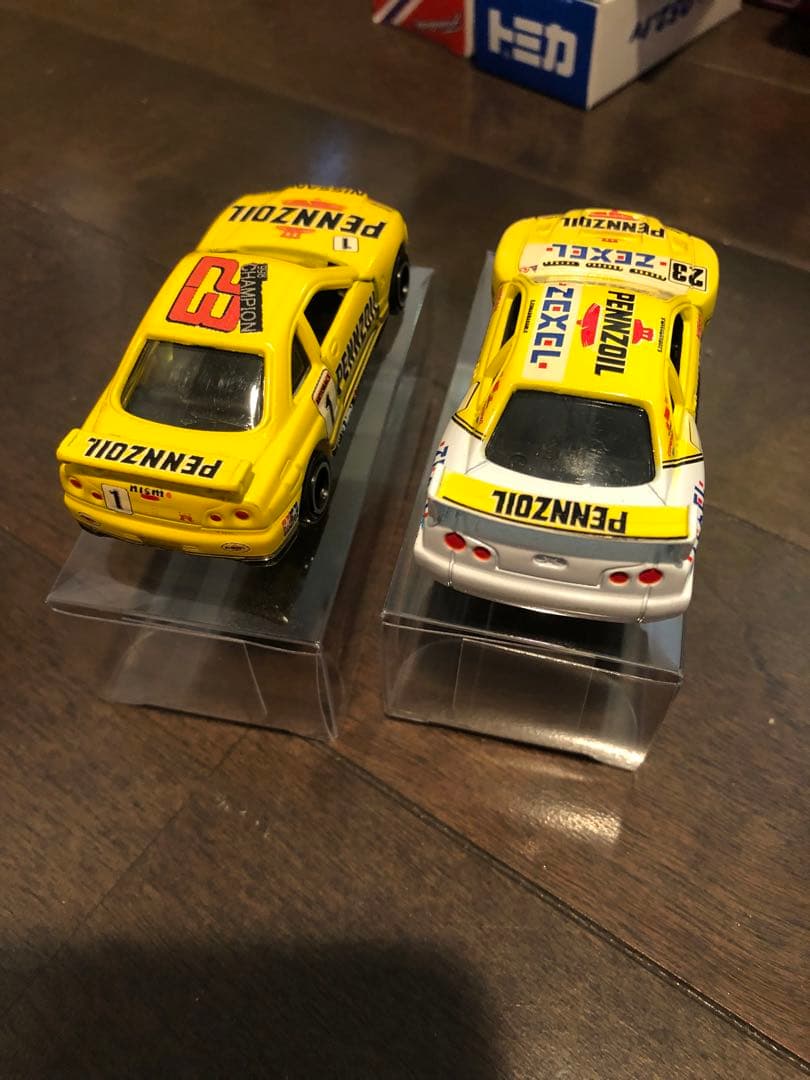 トミカ　ペンズオイル　GTR  R34