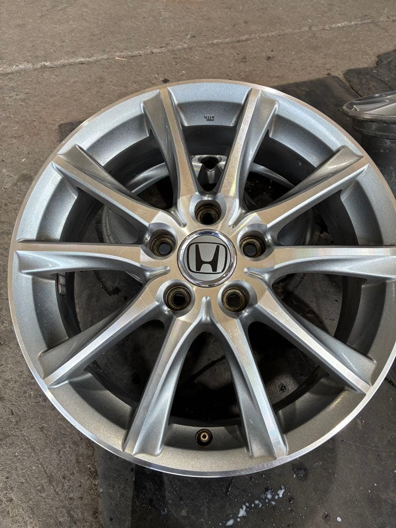 ホンダ 純正ホイール17インチ6J ＋55 5穴　114.3