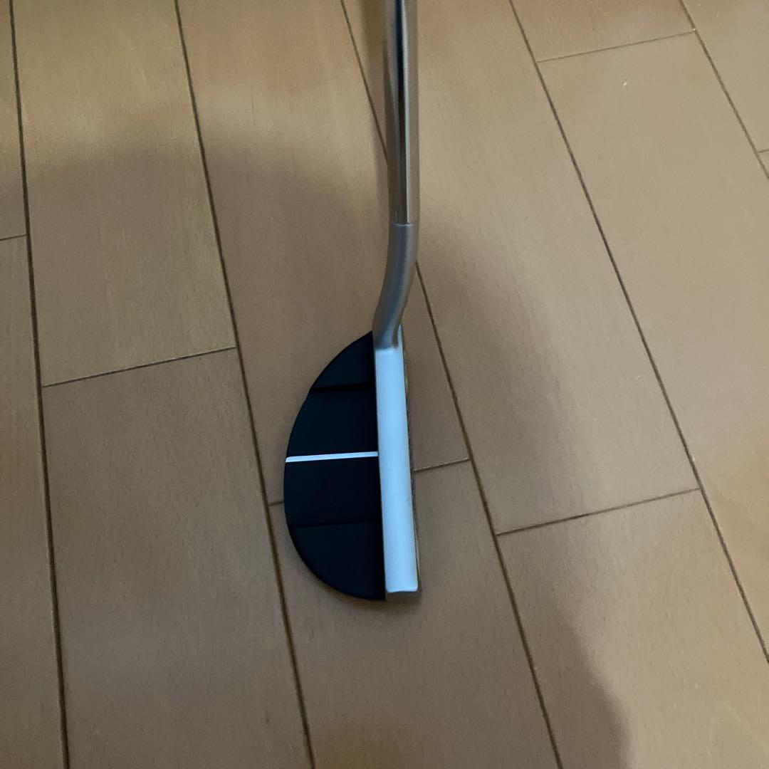 Odyssey パター 33インチ