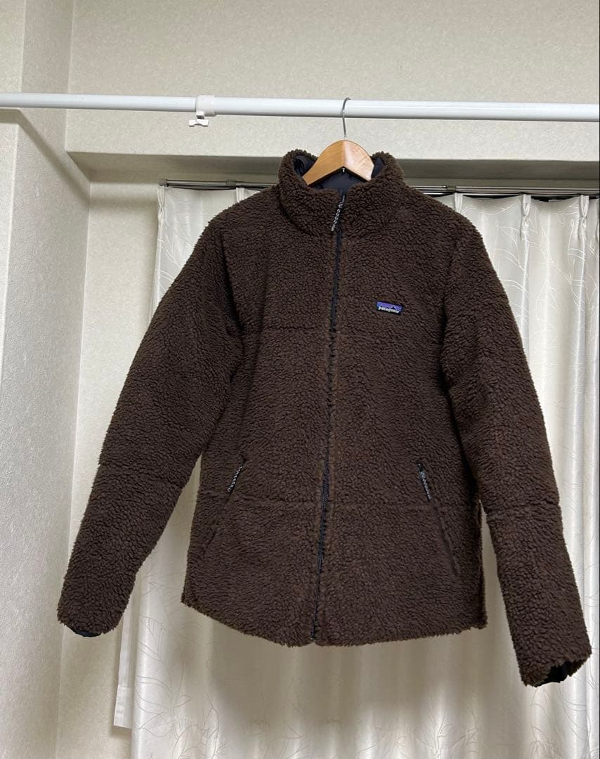 patagonia パタゴニア　リバーシブルサイレントダウンジャケット