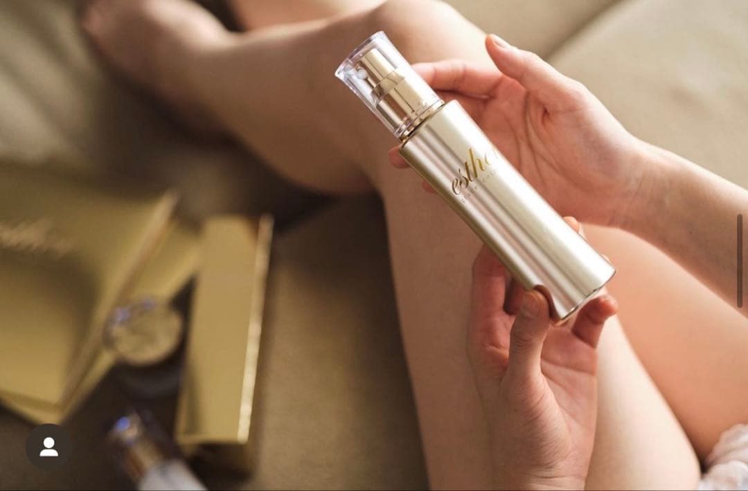 esther オールインワン美容液　高濃度ヒト幹細胞