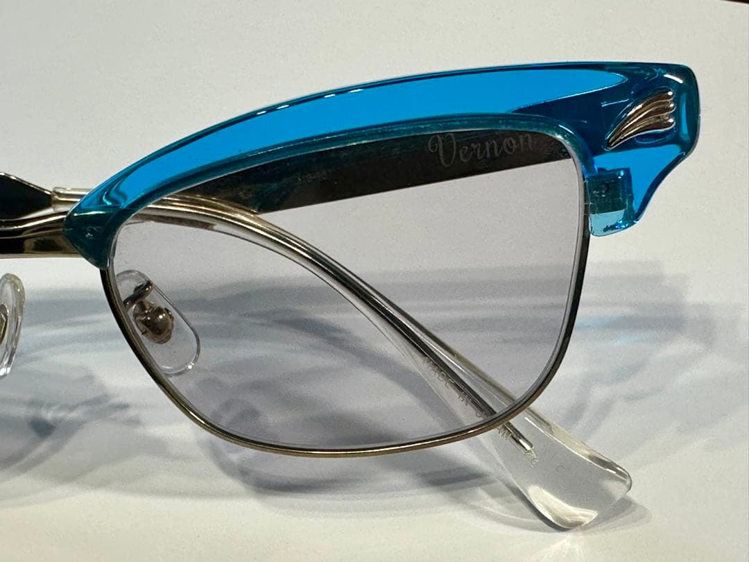 GROOVER VERNON サングラス 青 LUCKY RUDY