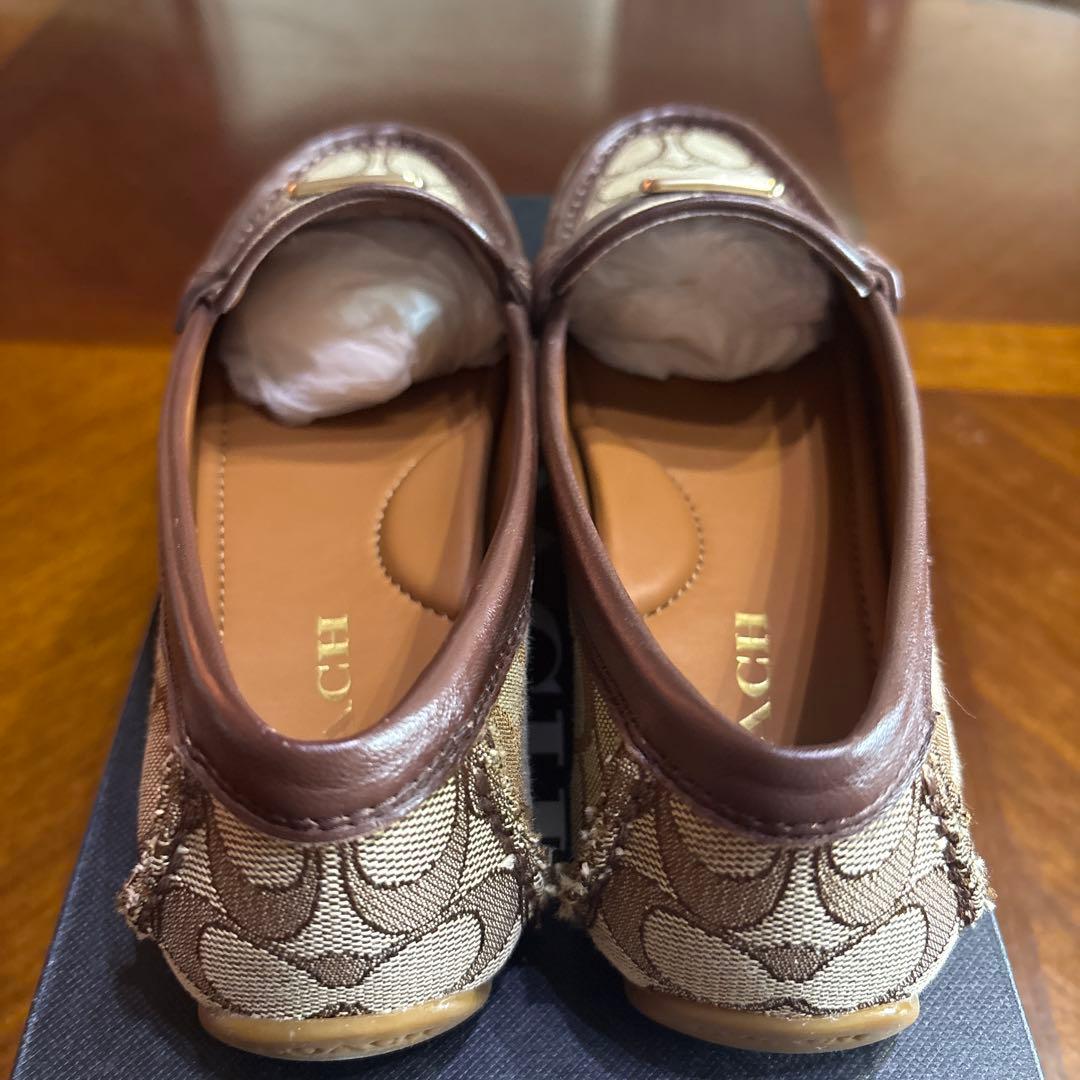 ポ*吉様 COACH ローファー ベージュ/ブラウン（箱付き）