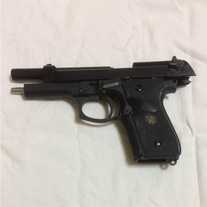 エアーガン ベレッタ M92 ホルスター付き