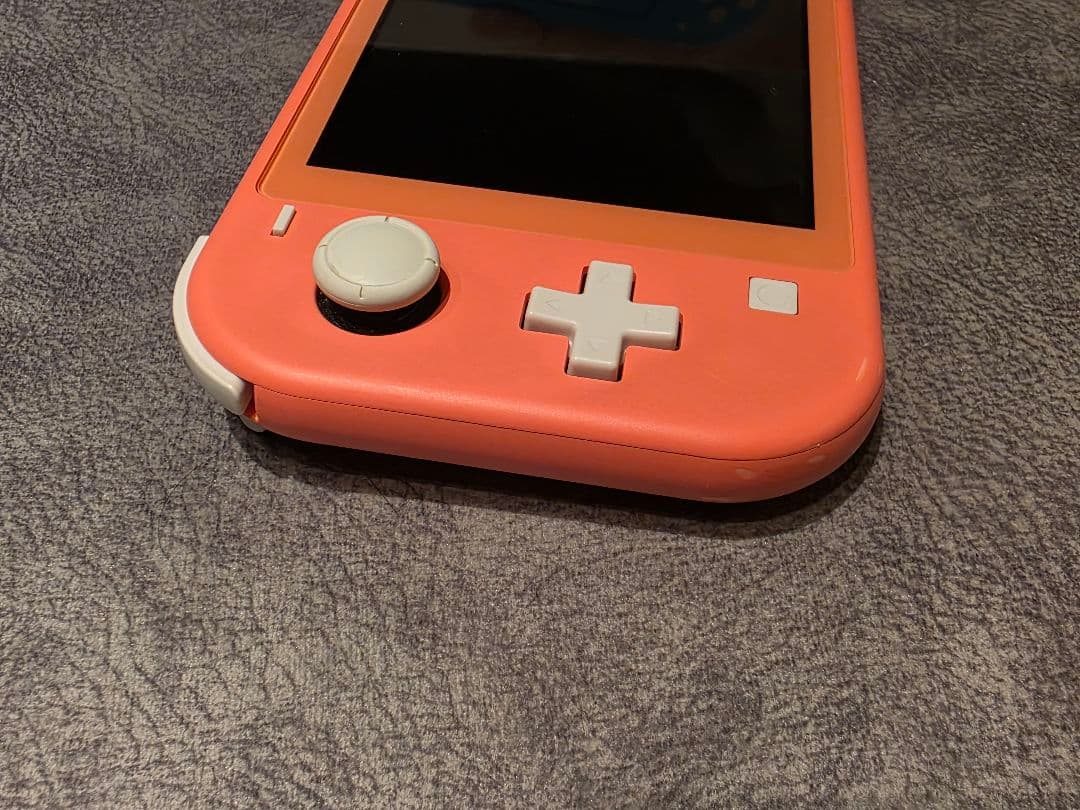 Switchライト コーラル