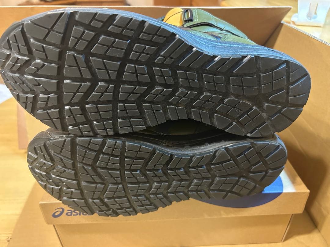 ASICS CP BOAシステム安全靴 オリーブグリーン