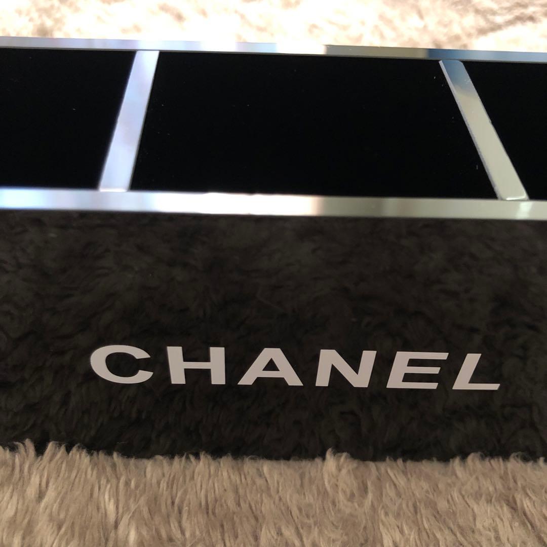 シャネル Chanel アクリル コスメ スタンド