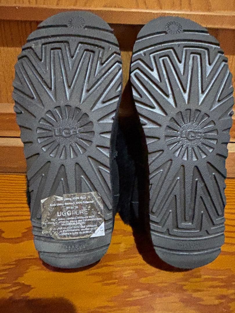 UGG NITA ブラック ムートンブーツ サイズ5