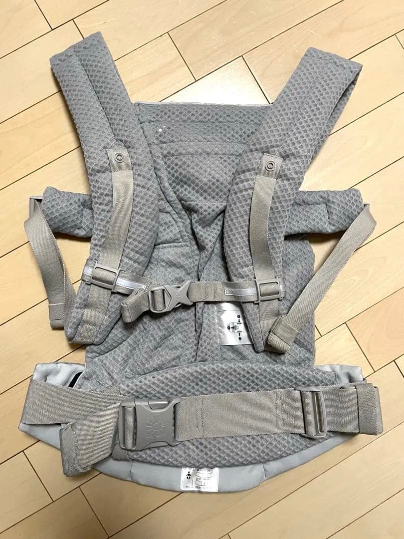 ergobaby オムニブリーズ 抱っこ紐 パールグレー メッシュ