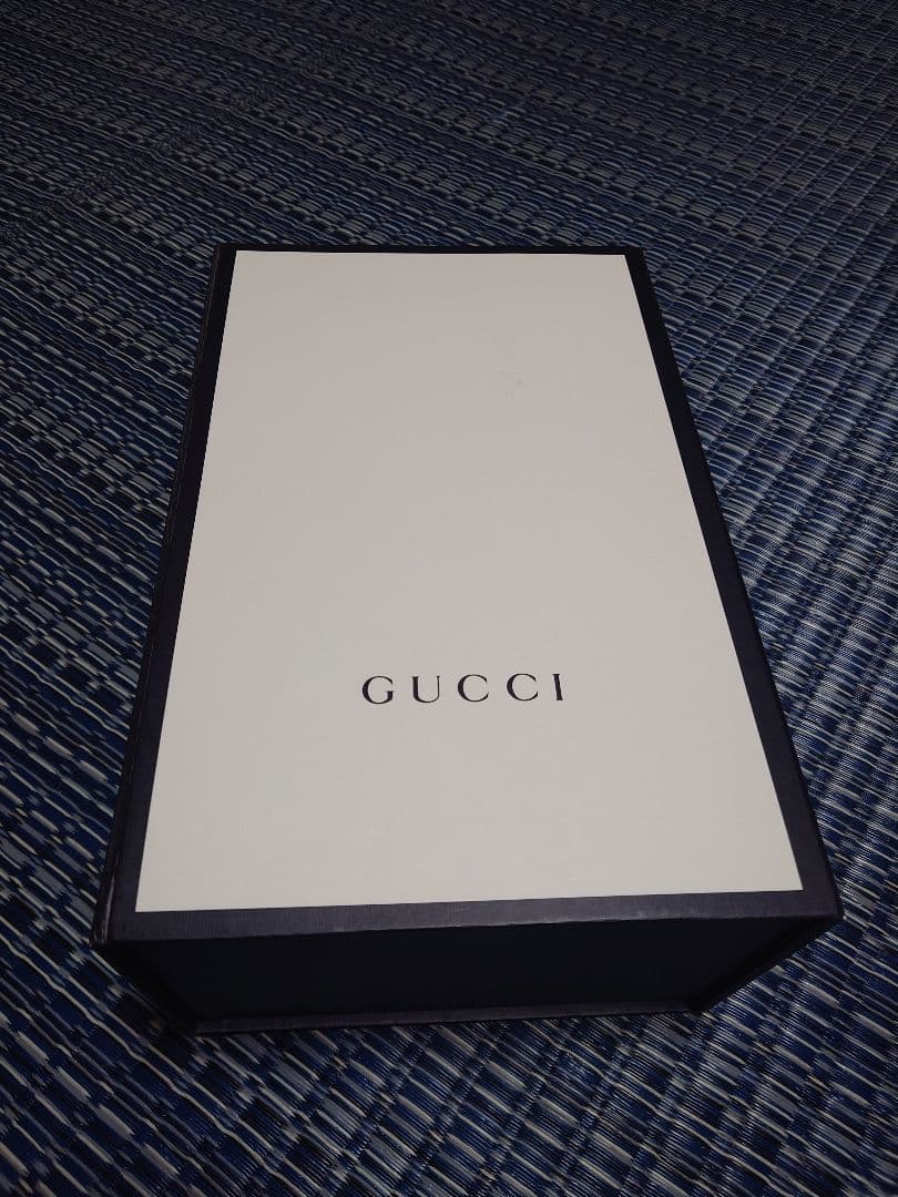 GUCCI グッチ ブラック ショルダーバッグ