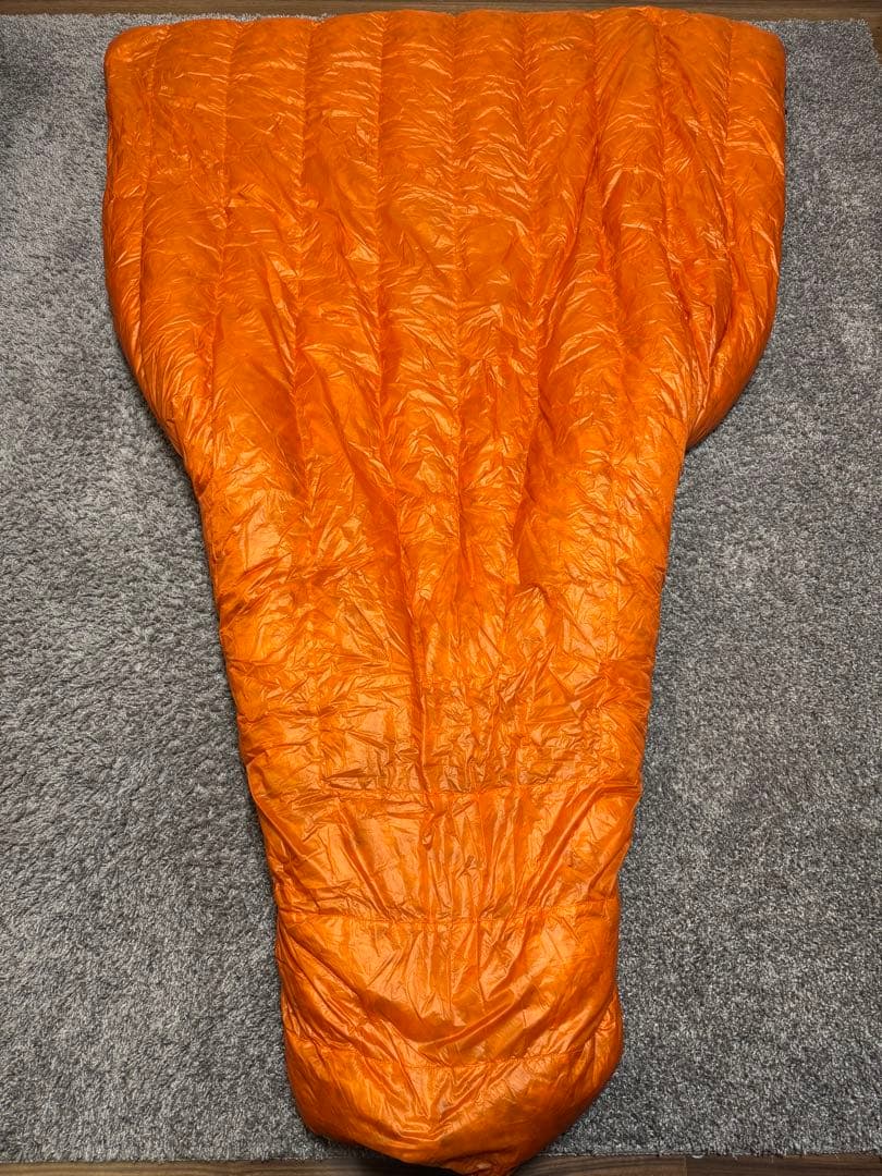 アウトドア寝具 ENLIGHTENED EQUIPMENT Revelation 850 40F