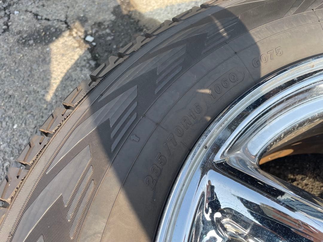 235/70R16 M14 GMC タホ スタッドレスタイヤホイール‼️バラ売り可