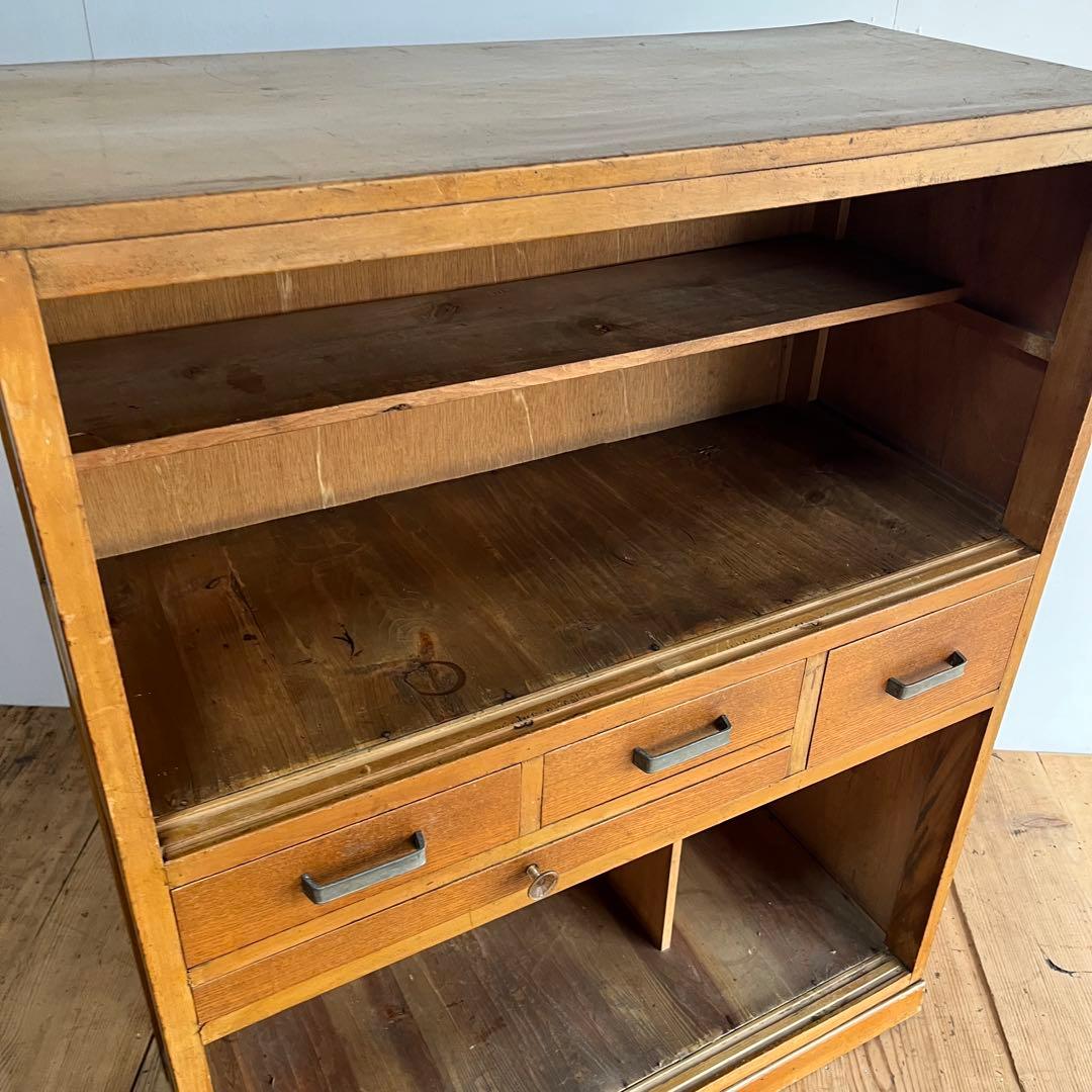 アンティーク チェスト 食器棚 本棚 レトロ 飾り棚 《送料込み》