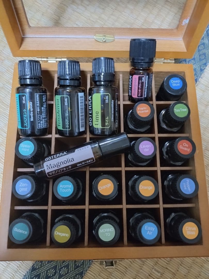 ア*ボ様 doTERRA エッセンシャルオイル21本セット　木箱付き