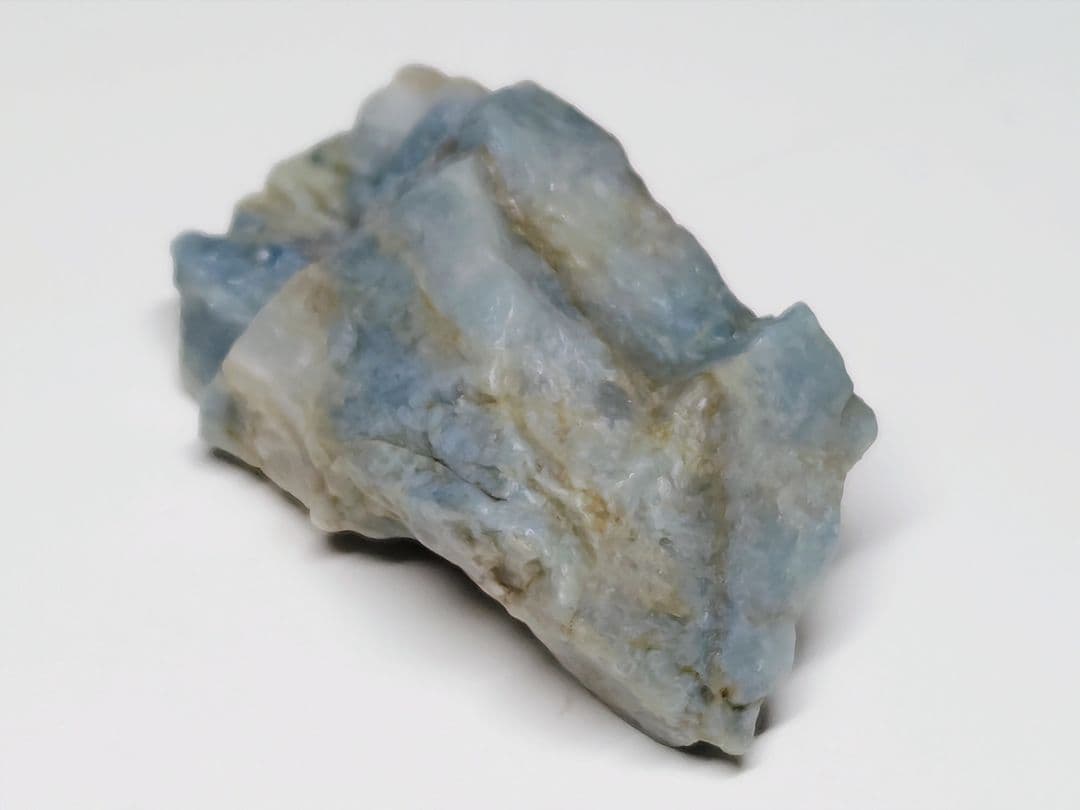 コン沢 21g 翡翠 ヒスイ 原石 鑑賞石 自然石 誕生石 鉱物 鉱石 水石