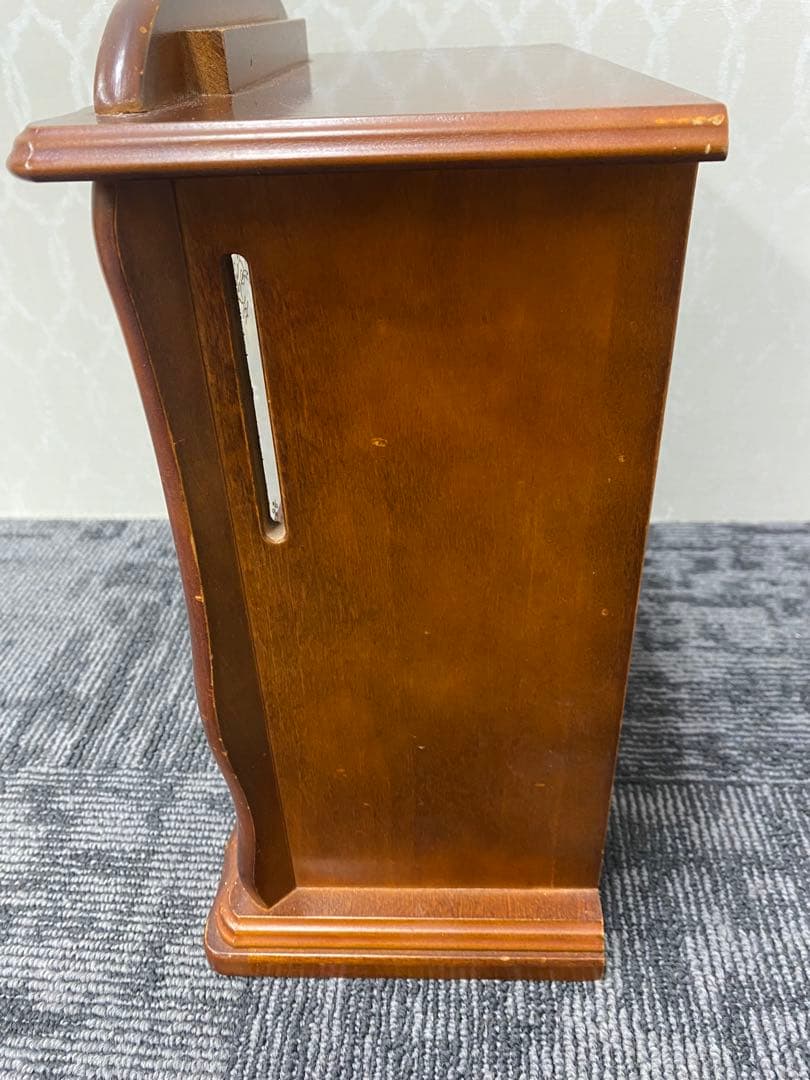 SANKYO サンキョー　オルゴール　青きドナウ　ジュエリーボックス　蜂