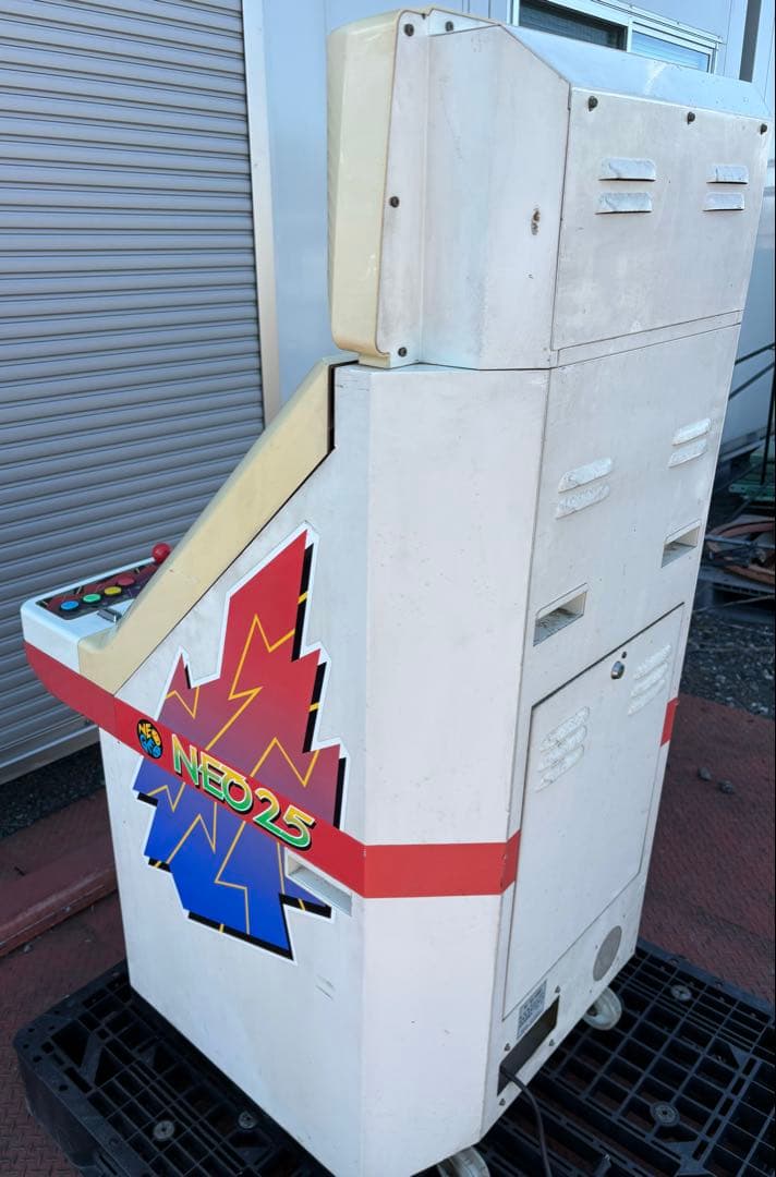 NEO-GEO ネオジオ(MVS) 筐体NEO25鍵無し ソフト4本付