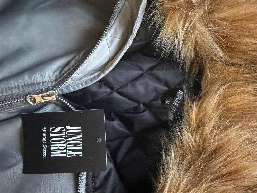 ファー付きグレー レザーミリタリージャケット