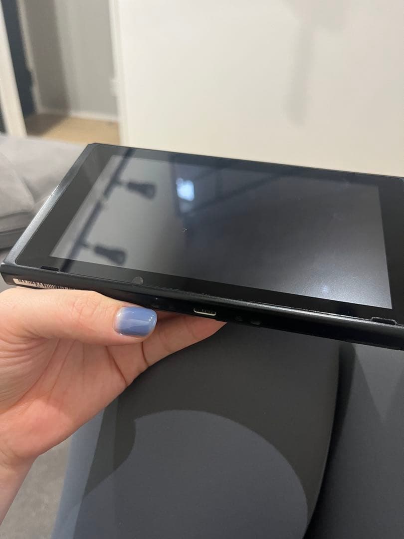 【24時間内発送】ニンテンドーSwitch本体 ジャンク　ディスプレイ