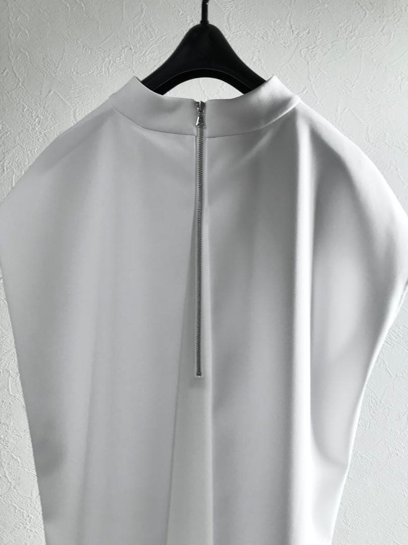 (美品】ADORE 初秋〜春ダブルフェイスフレンチトップス ベスト 38アドーア