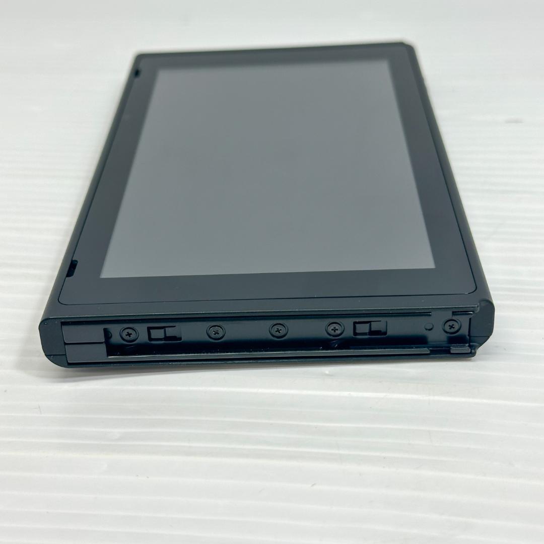 【液晶美品】Nintendo Switch　2022年製 バッテリー強化モデル