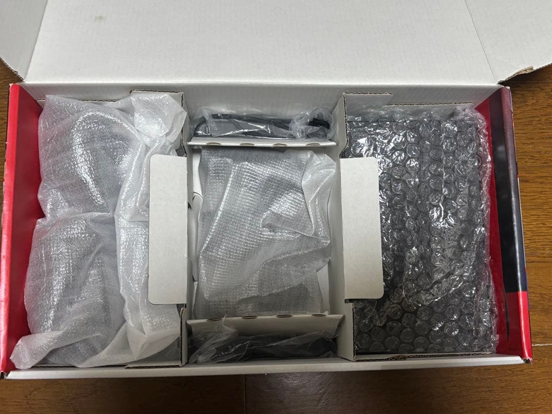 何*屋様 Nintendo Switch本体、ゲームソフト3本付き