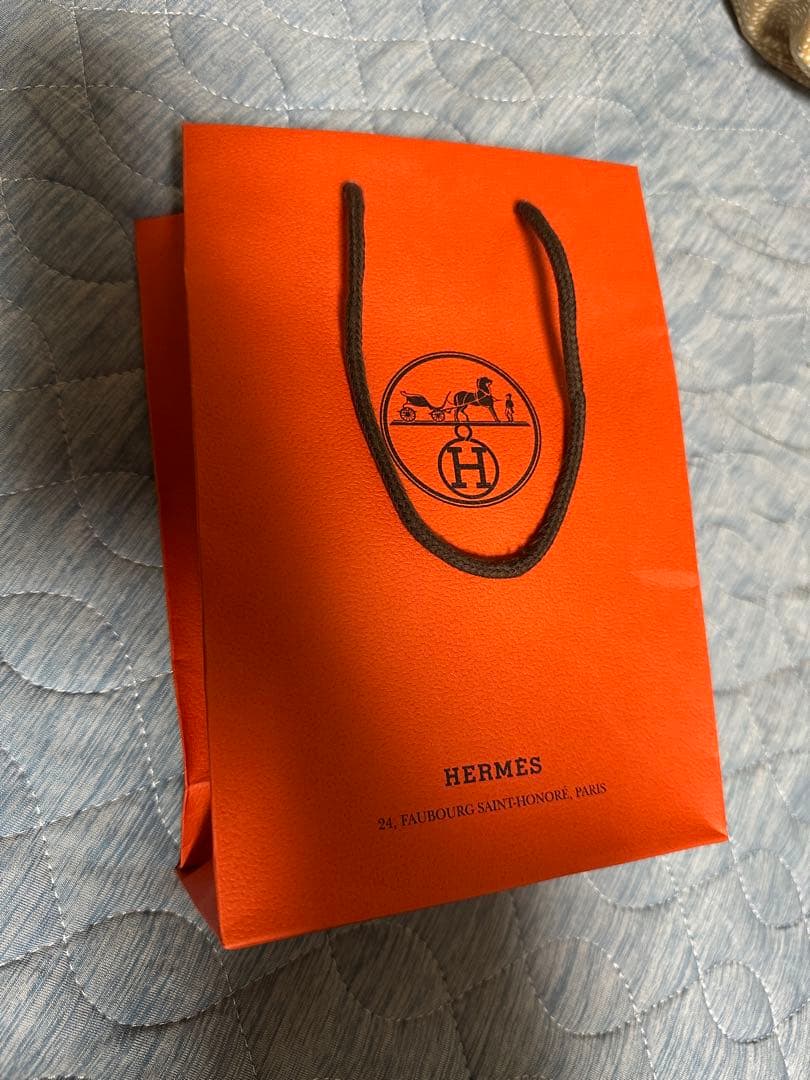 新品 未使用 エルメス HERMES ハンカチ 《 ジャカード H 》 紙袋付き