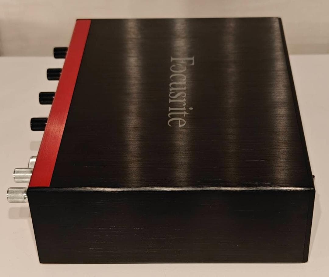 Focusrite Clarett 4Pre オーディオインターフェース