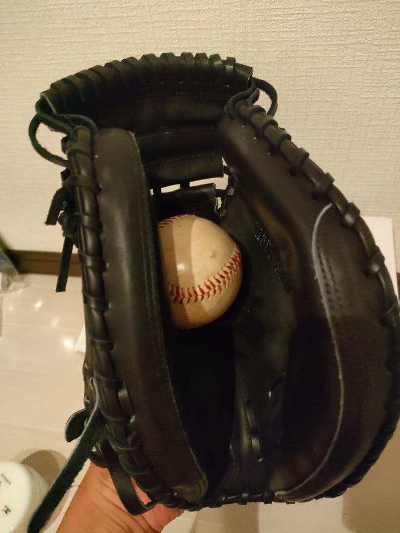 硬式用グローブ