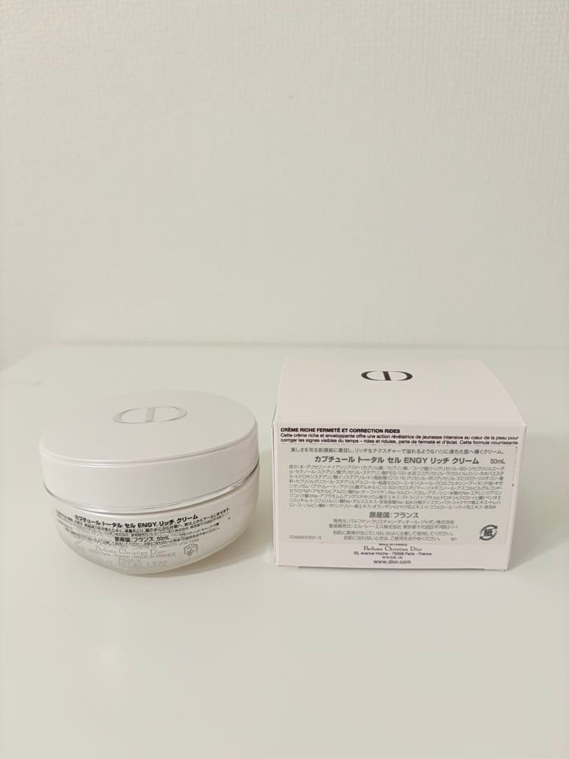 DiorCAPTURE TOTALE CELLENERGY 50ミリ