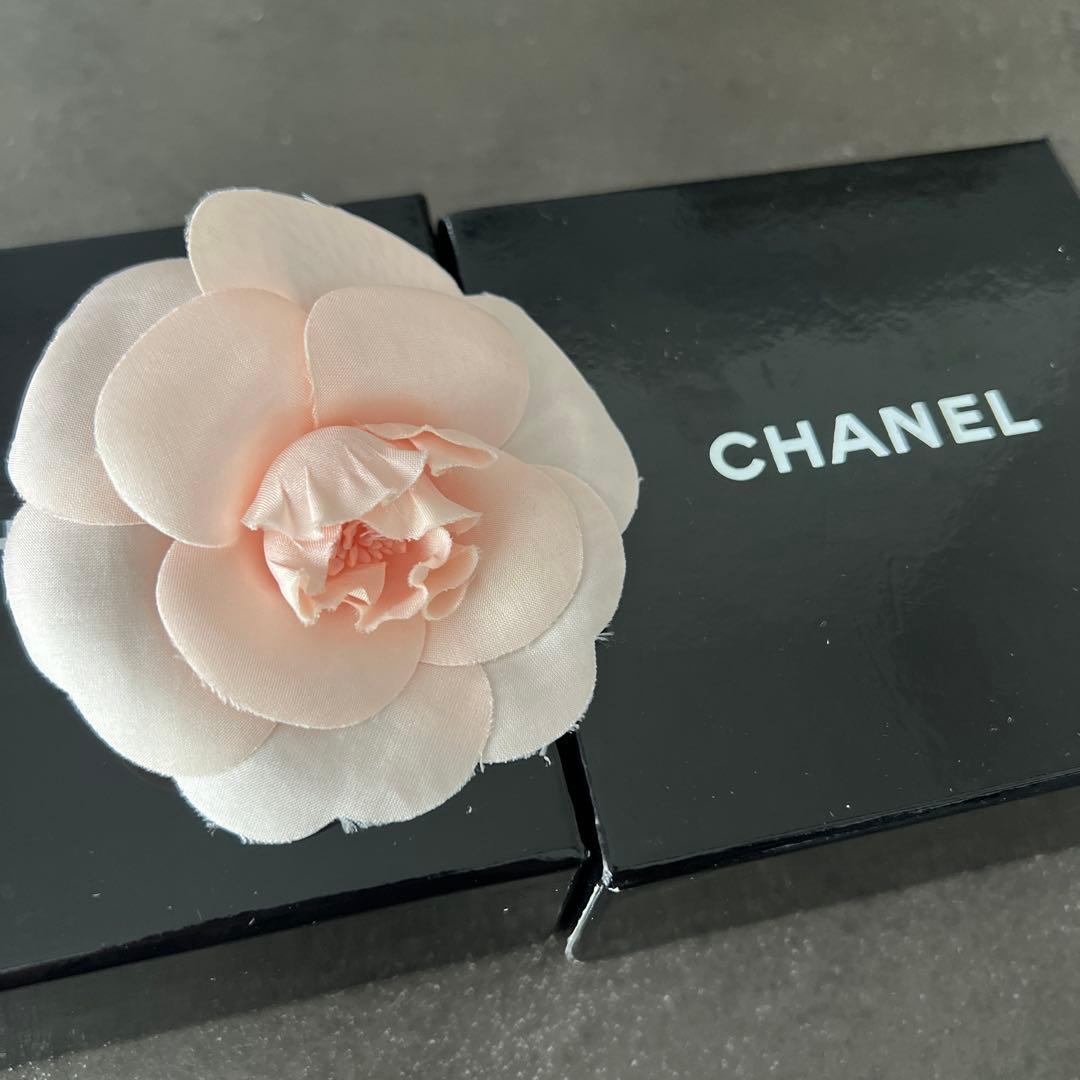 【今週末限定値下げ！】CHANEL ピンク カメリア ブローチ コサージュ