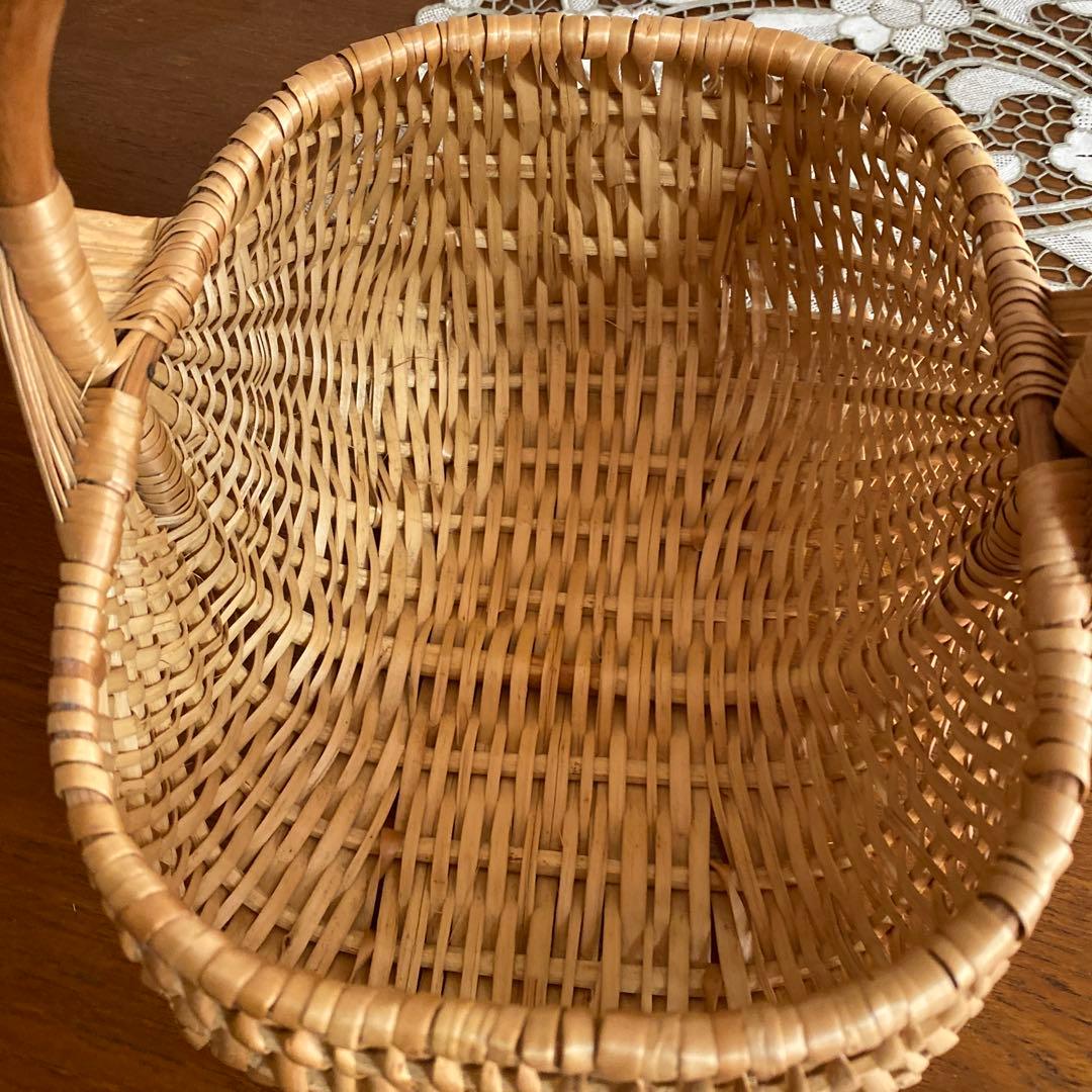 ラトビア　リトアニア　かご　バスケット