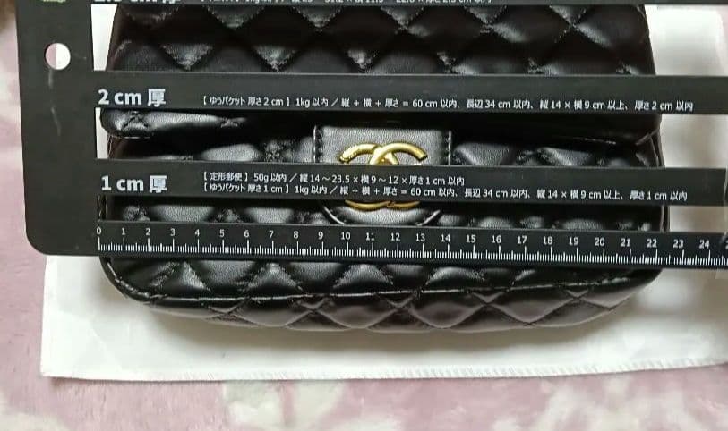 CHANEL ブラックレザー バッグ