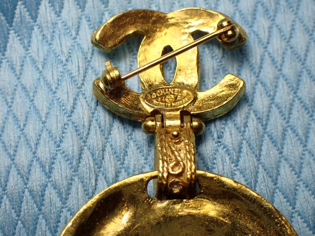 ●CHANEL シャネル●ブローチ●1994年秋冬●69.4 x 38.9 mm