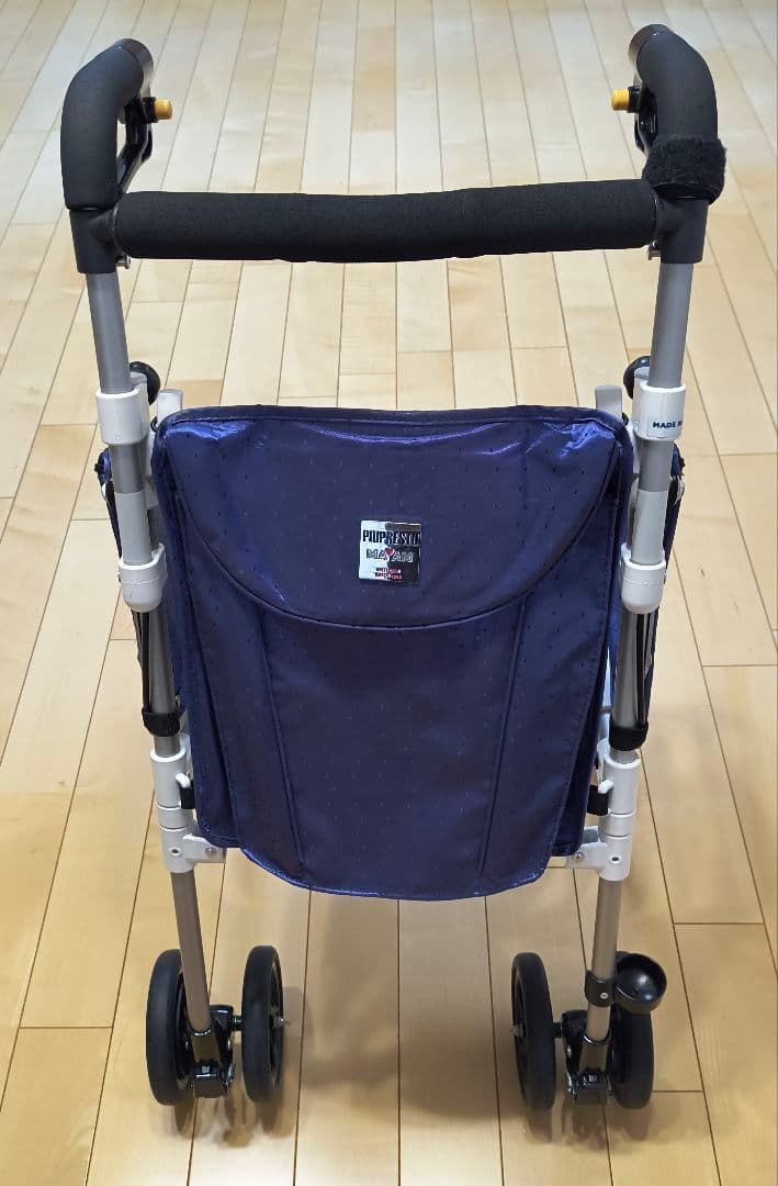 【美品】象印ベビー ピウプレスト マム（ポイントネイビー）歩行器